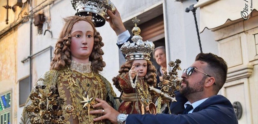il priore della Confraternita del Carmine Vito Greco il priore della Confraternita del Carmine Vito Greco