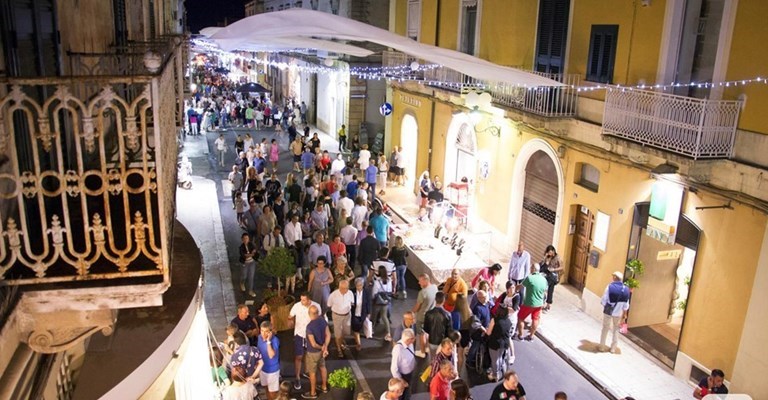Mercoledì 14 agosto arriva la "Notte Bianca" di Castellaneta