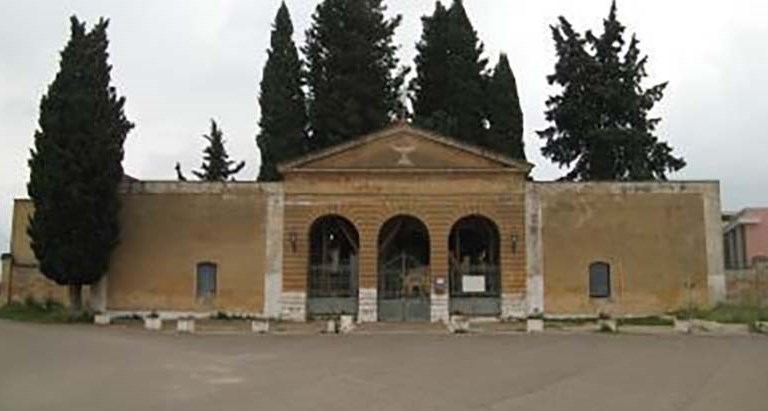 Il cimitero di Palagiano Il cimitero di Palagiano