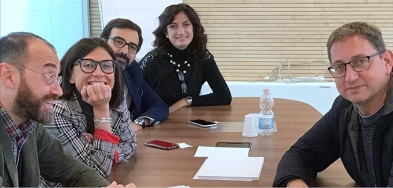 Il sindaco Quarto negli uffici della Sezione Valorizzazione Territoriale della regione Puglia Il sindaco Quarto negli uffici della Sezione Valorizzazione Territoriale della regione Puglia