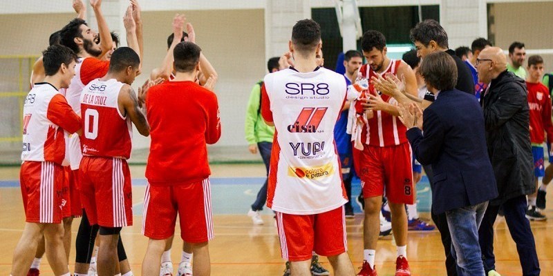 La festa al termine della partita La festa al termine della partita