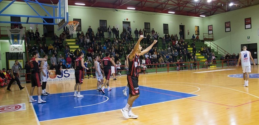Basket: secondo successo consecutivo per la Valentino Basket Castellaneta, battuto il Francavilla