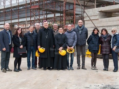 Nuova chiesa di San Leopoldo, sopralluogo del Vescovo Nuova chiesa di San Leopoldo, sopralluogo del Vescovo