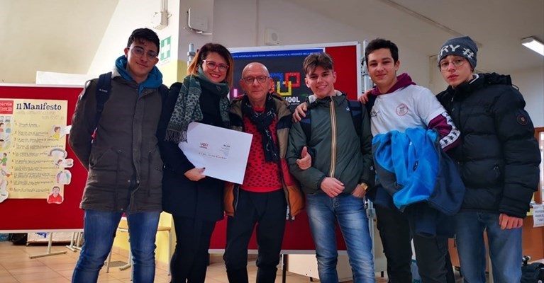 .I ragazzi della sezione Itis del Flacco .I ragazzi della sezione Itis del Flacco