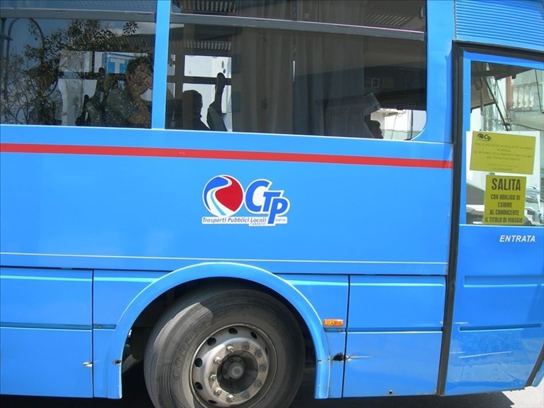 Un autobus della Ctp Spa