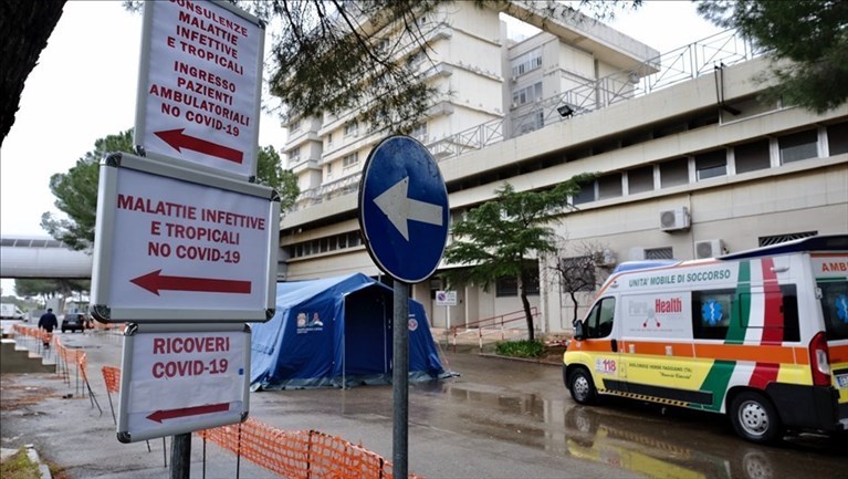 Coronavirus: al Moscati ricoverati in 74, arrivano a Mottola i primi post-Covid