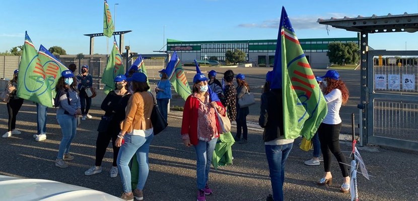 Sit-in della Uila a Massafra