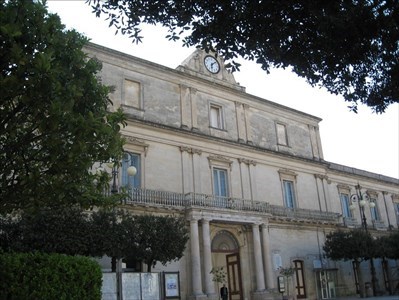 Il Municipio di Mottola