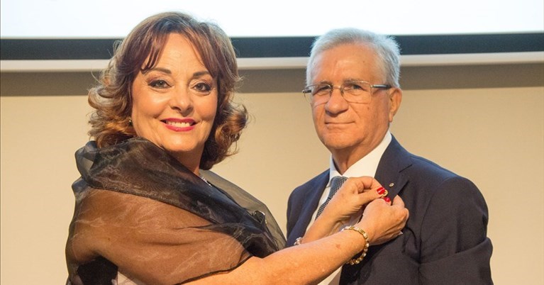 Da sinistra il past presidente Gianna Lo Gatto e il presidente Paolo Quarato Da sinistra il past presidente Gianna Lo Gatto e il presidente Paolo Quarato