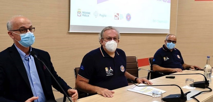 Un istante della conferenza stampa Un istante della conferenza stampa