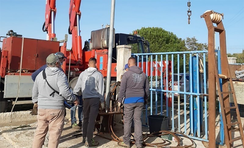 tecnici a lavoro in zona San Martino