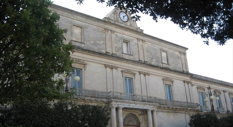 Il Municipio di Mottola