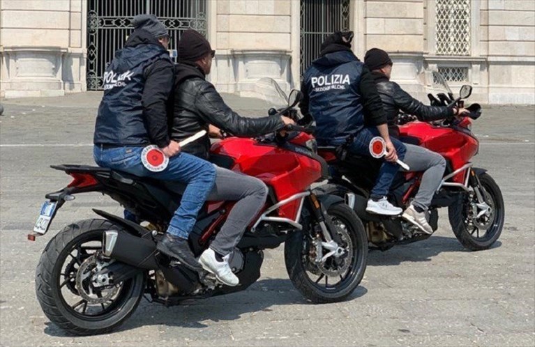 I Falchi della polizia I Falchi della polizia
