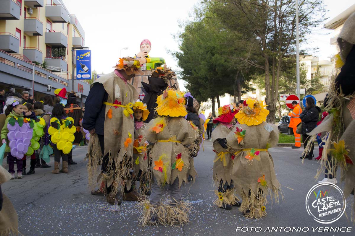 11^ CARNEVALE DEGLI ALUNNI | 1^ Sfilata | 03.02.2013