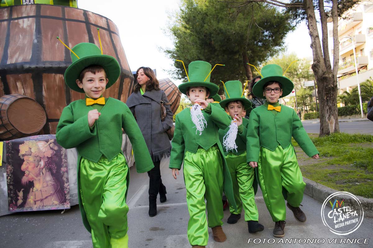 11^ CARNEVALE DEGLI ALUNNI | 1^ Sfilata | 03.02.2013