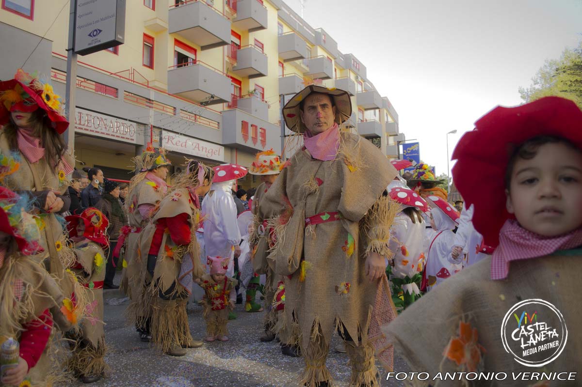 11^ CARNEVALE DEGLI ALUNNI | 1^ Sfilata | 03.02.2013