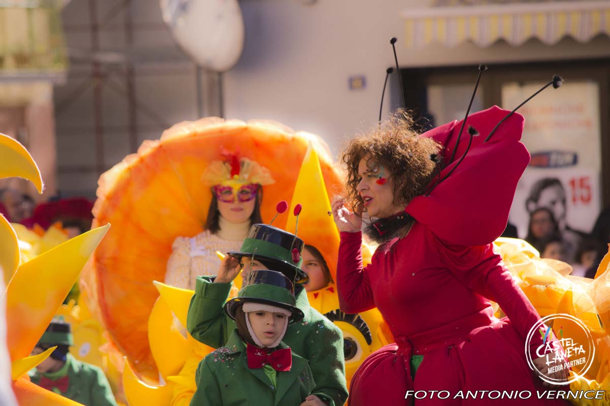 11^ CARNEVALE DEGLI ALUNNI | 1^ Sfilata | 03.02.2013