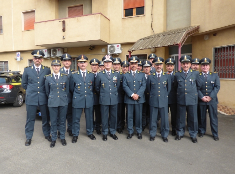 GDF: VISITA DEL COMANDANTE REGIONALE ALLA TENENZA DI CASTELLANETA GDF: VISITA DEL COMANDANTE REGIONALE ALLA TENENZA DI CASTELLANETA