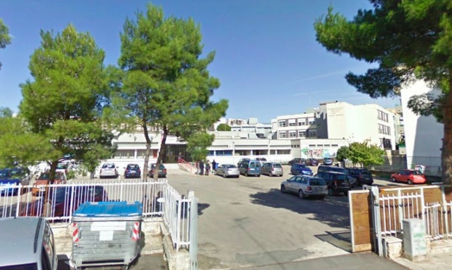 CAMBIA LA SEDE DELLE SEZIONI ELETTORALI 6, 7 E 8 (ex Mauro Perrone) CAMBIA LA SEDE DELLE SEZIONI ELETTORALI 6, 7 E 8 (ex Mauro Perrone)
