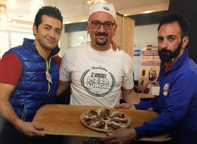 CAMPIONATO MONDIALE DI PIZZA AL FUNGO: ARGENTO PER MICHELE ARDITO DI INFARINA CAMPIONATO MONDIALE DI PIZZA AL FUNGO: ARGENTO PER MICHELE ARDITO DI INFARINA