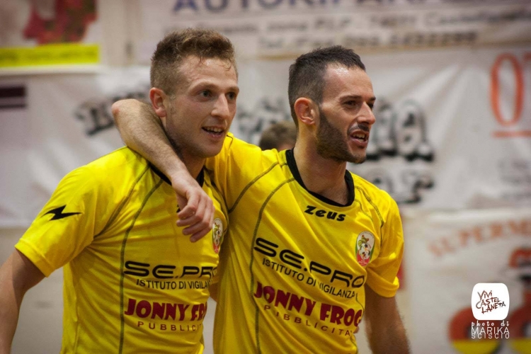 CALCIO A CINQUE C1: IL CITTÀ DI ALTAMURA FA ACQUISTI A CASTELLANETA CALCIO A CINQUE C1: IL CITTÀ DI ALTAMURA FA ACQUISTI A CASTELLANETA