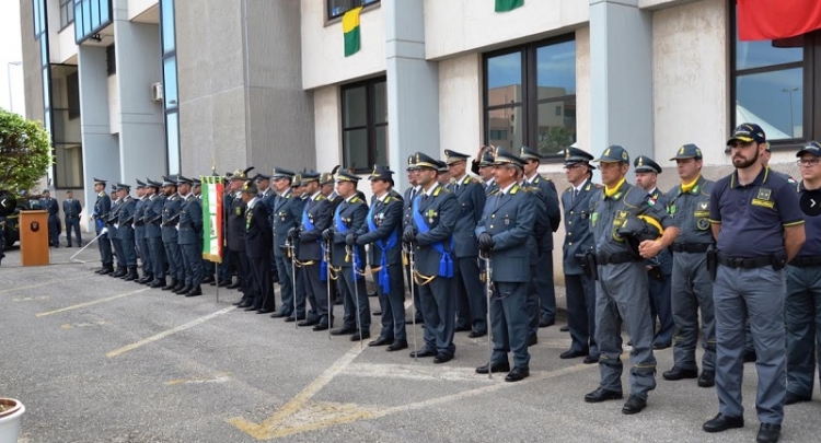 GUARDIA DI FINANZA: RICOMPENSE DI ORDINE MORALE PER LA TENENZA DI CASTELLANETA