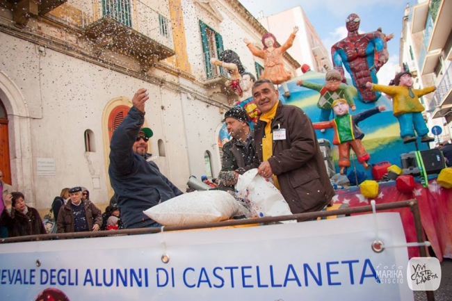 STASERA IL GRAN FINALE DEL CARNEVALE DI CASTELLANETA STASERA IL GRAN FINALE DEL CARNEVALE DI CASTELLANETA
