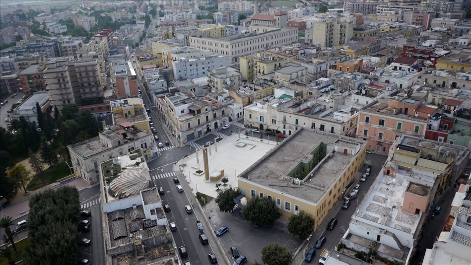 La città di Castellaneta dall