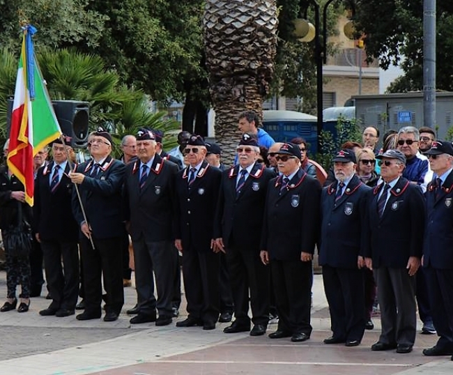 L’ASSOCIAZIONE CARABINIERI DI MASSAFRA AL RADUNO NAZIONALE 2018 A VERONA L’ASSOCIAZIONE CARABINIERI DI MASSAFRA AL RADUNO NAZIONALE 2018 A VERONA