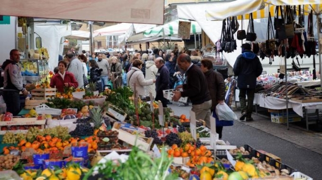 ANTICIPATO IL MERCATO SETTIMANALE ANTICIPATO IL MERCATO SETTIMANALE
