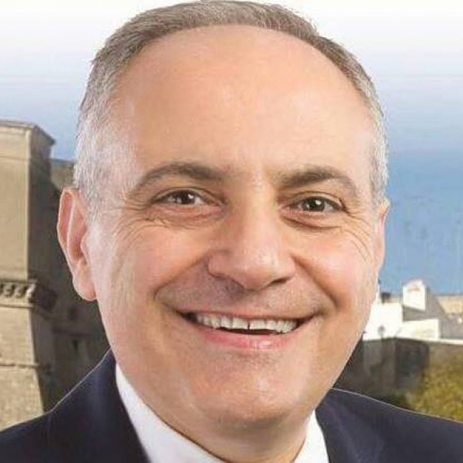 VIESTI NOMINATO COORDINATORE CITTADINO DEL PARTITO DEI CONSERVATORI E RIFORMISTI DI MASSAFRA VIESTI NOMINATO COORDINATORE CITTADINO DEL PARTITO DEI CONSERVATORI E RIFORMISTI DI MASSAFRA