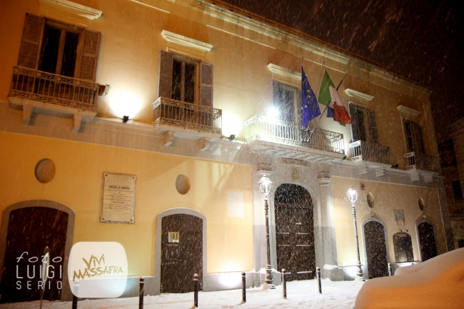 ALLERTA METEO! LUNEDÌ 9 GENNAIO 2017 SCUOLE CHIUSE A MASSAFRA ALLERTA METEO! LUNEDÌ 9 GENNAIO 2017 SCUOLE CHIUSE A MASSAFRA