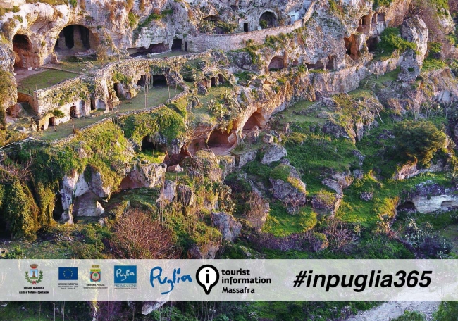 MASSAFRA UNA BELLA STORIA DA RACCONTARE: "CENTRO STORICO TRA VICINANZE E IPOGEI PIRAMIDALI"