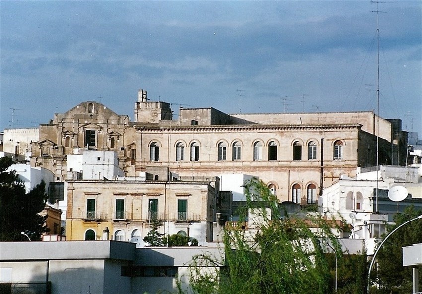 Castellaneta, Ex convento di san Domenico visto da sud