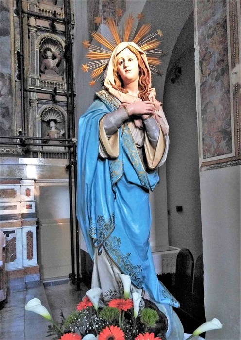 Immacolata nella antica chiesa di san Francesco