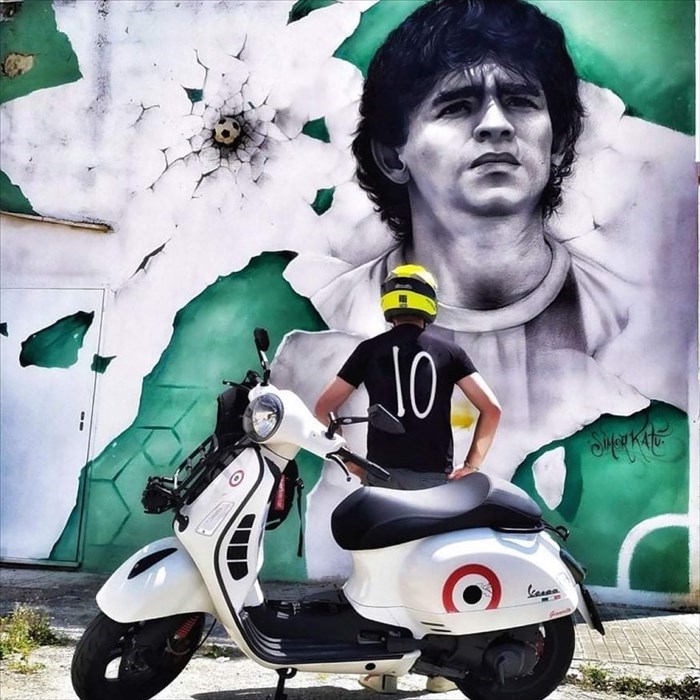 ritratto murale di Maradona
